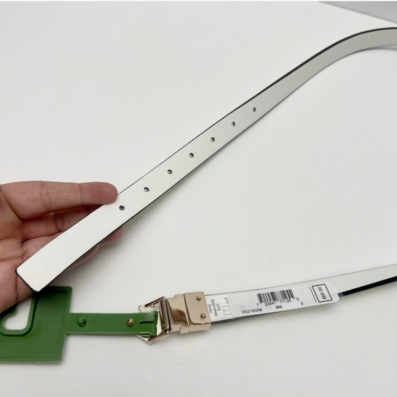 ?️Kate Spade  ?️Lemon Print White Leather Reversible waist Belt size XL ??